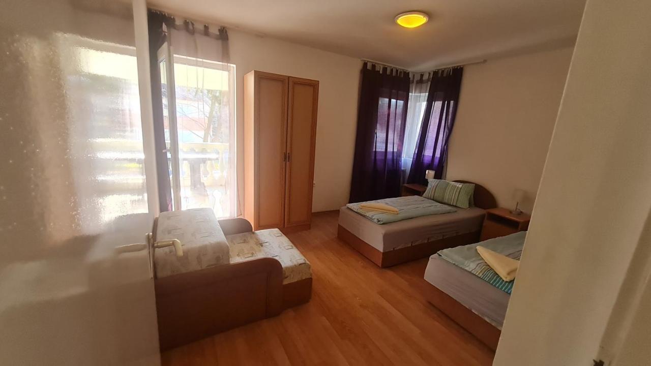 Yellow Sun 2 Apartman شيوفوك المظهر الخارجي الصورة