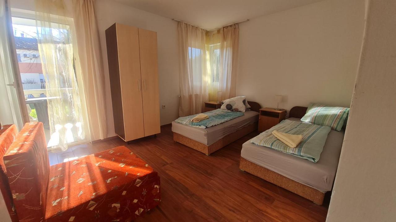 Yellow Sun 2 Apartman شيوفوك المظهر الخارجي الصورة